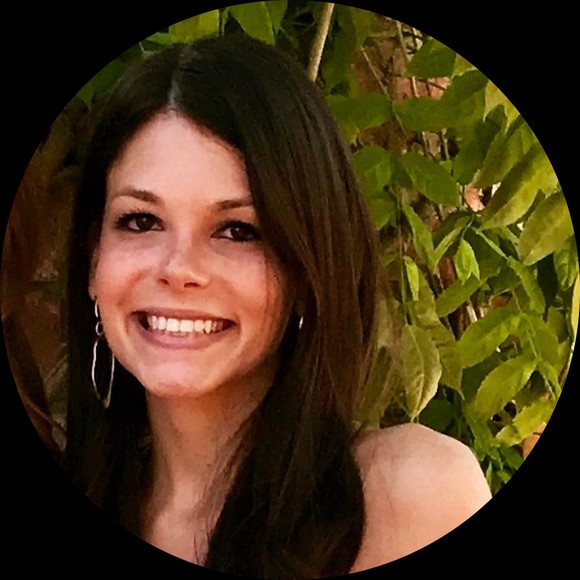 Meet your Posher, Ava - Picture 1 of 1